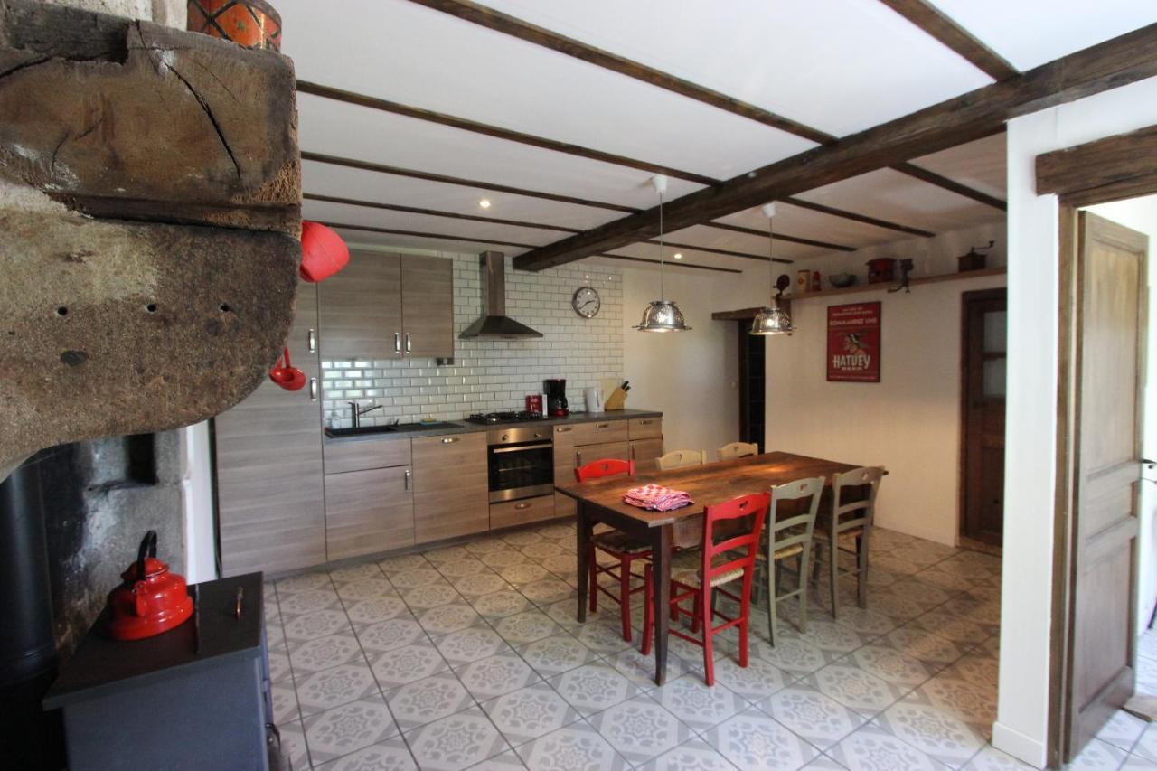 Combrailleurs Bed & Breakfast Espinasse Exterior foto