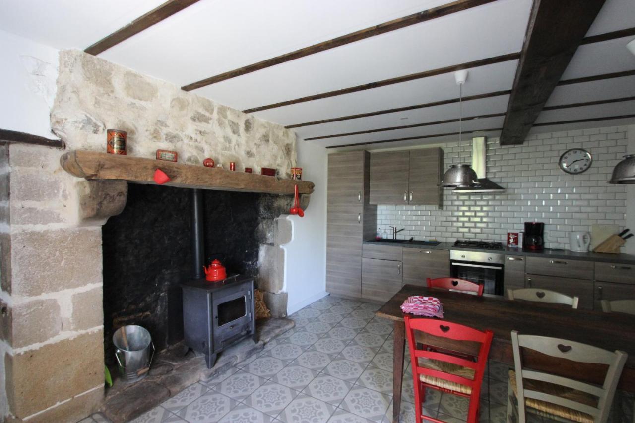 Combrailleurs Bed & Breakfast Espinasse Exterior foto